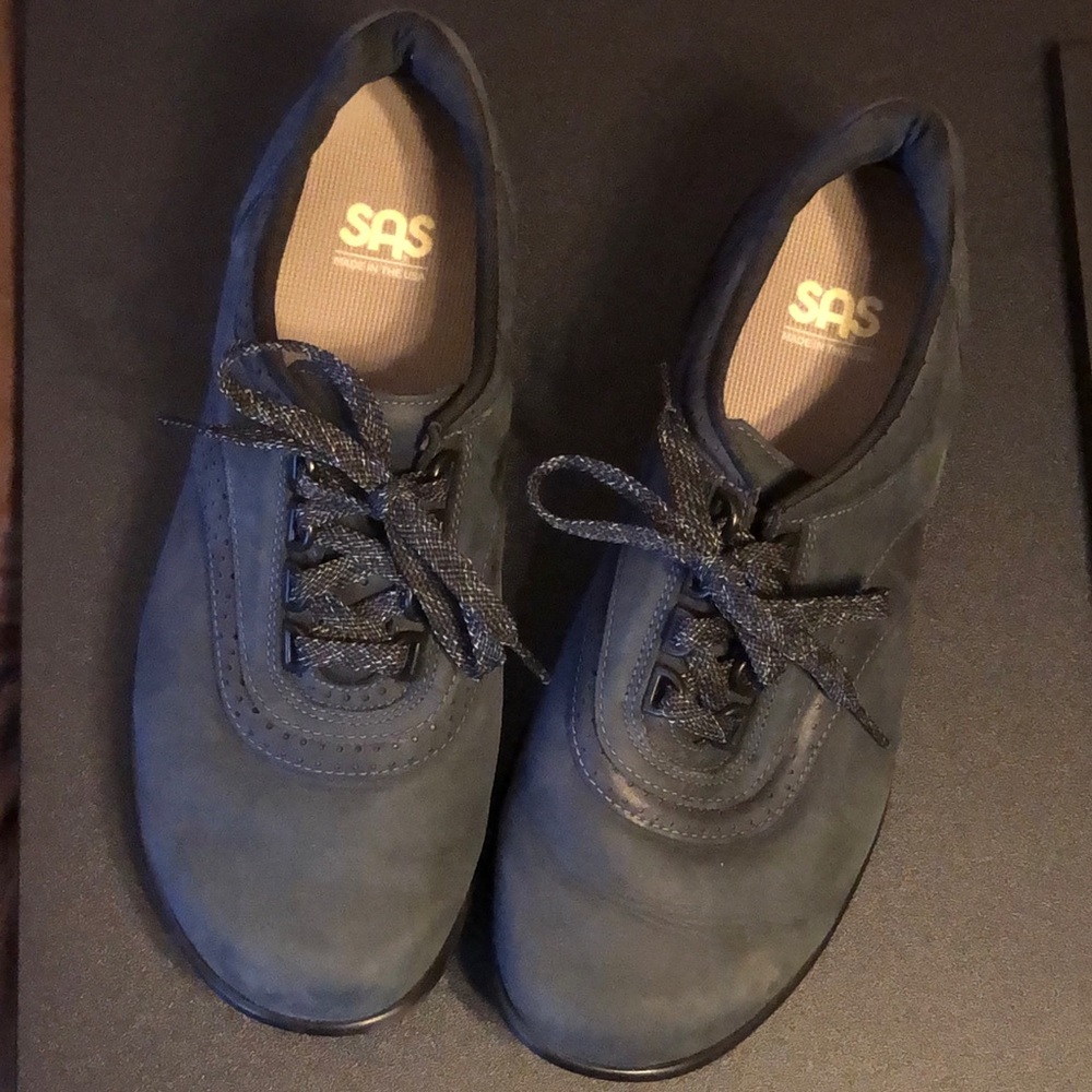 SAS Blue Shoes B14